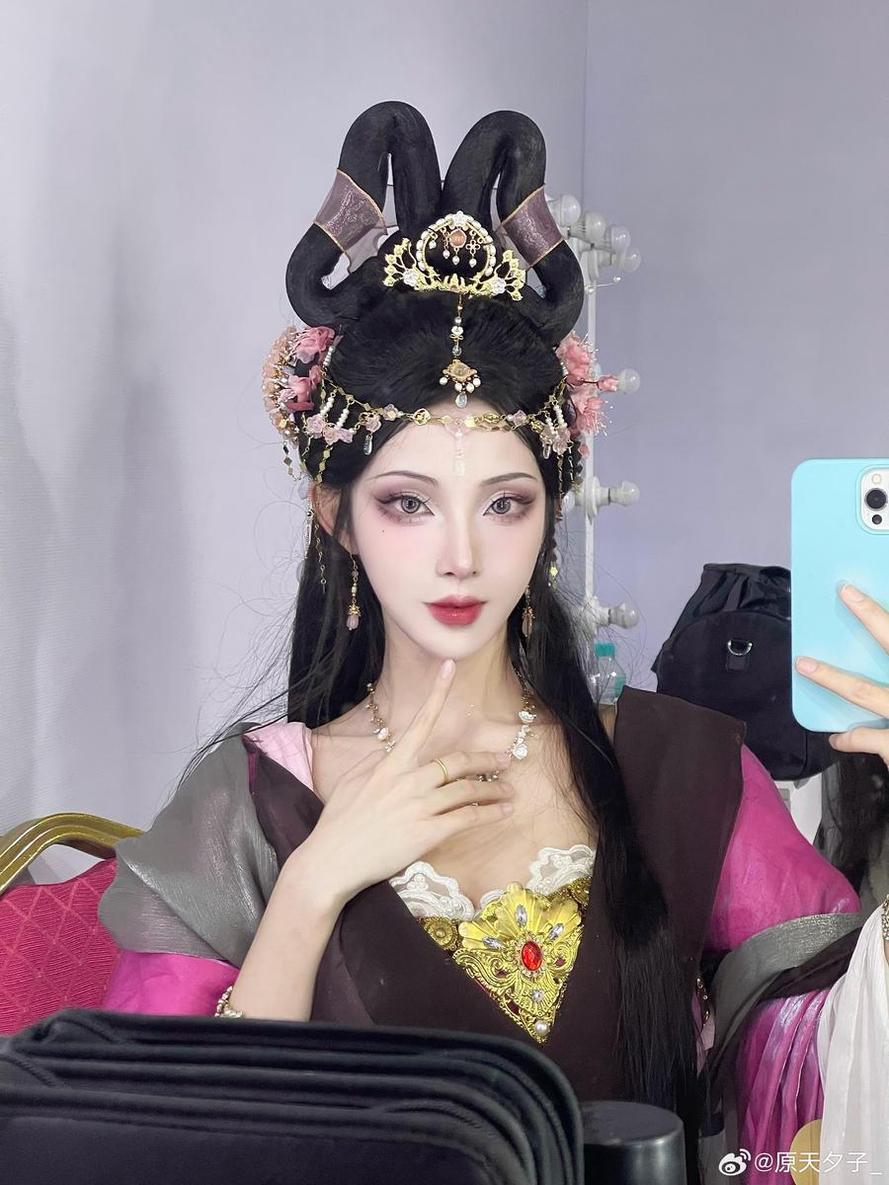 魅力无限的cos女神！胡列娜cos真人原天夕子合集来袭-51acg